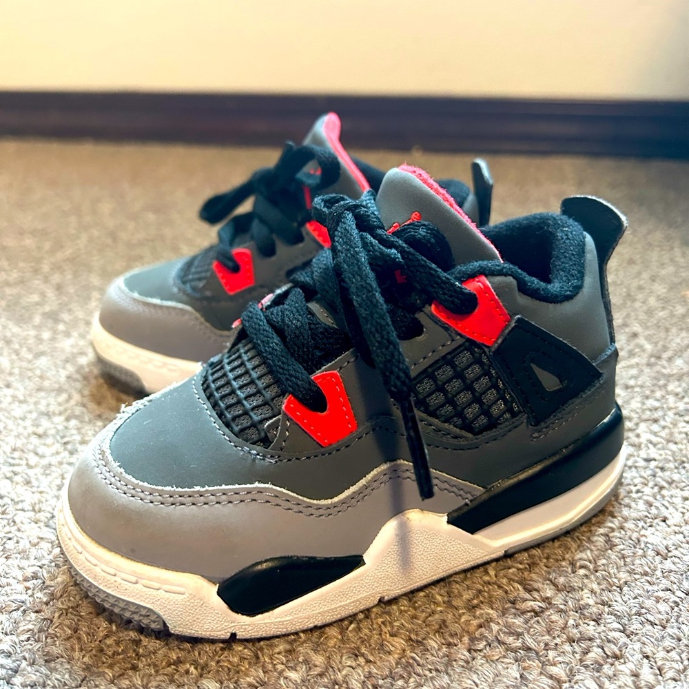 Air Jordan 4 Retro “Infrared” Grey Toddler Size 7c